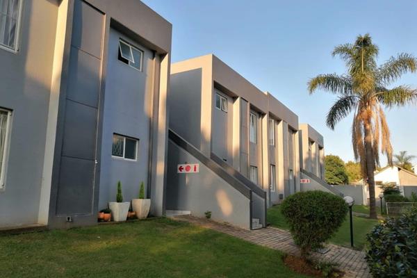 This neat, well maintained unit is located in the sought after suburb of Mulbarton in ...