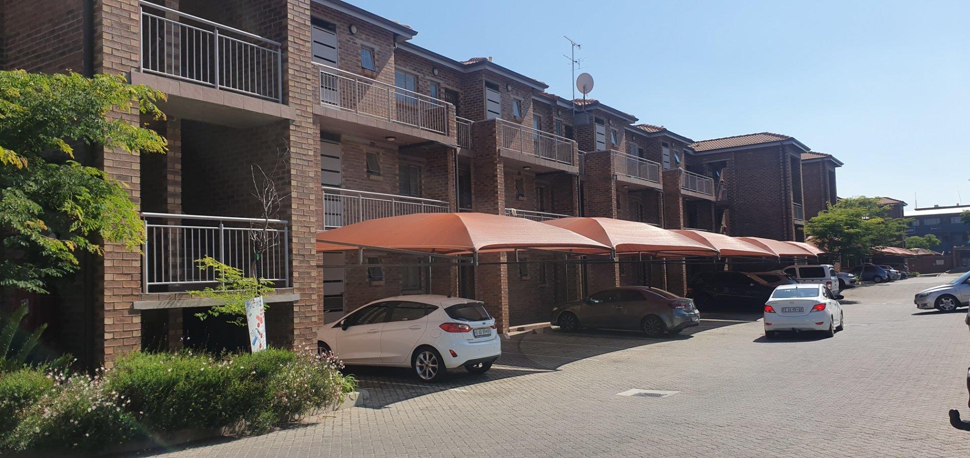 2 Bedroom Apartment flat for sale in Edenvale Central 9 67 0n