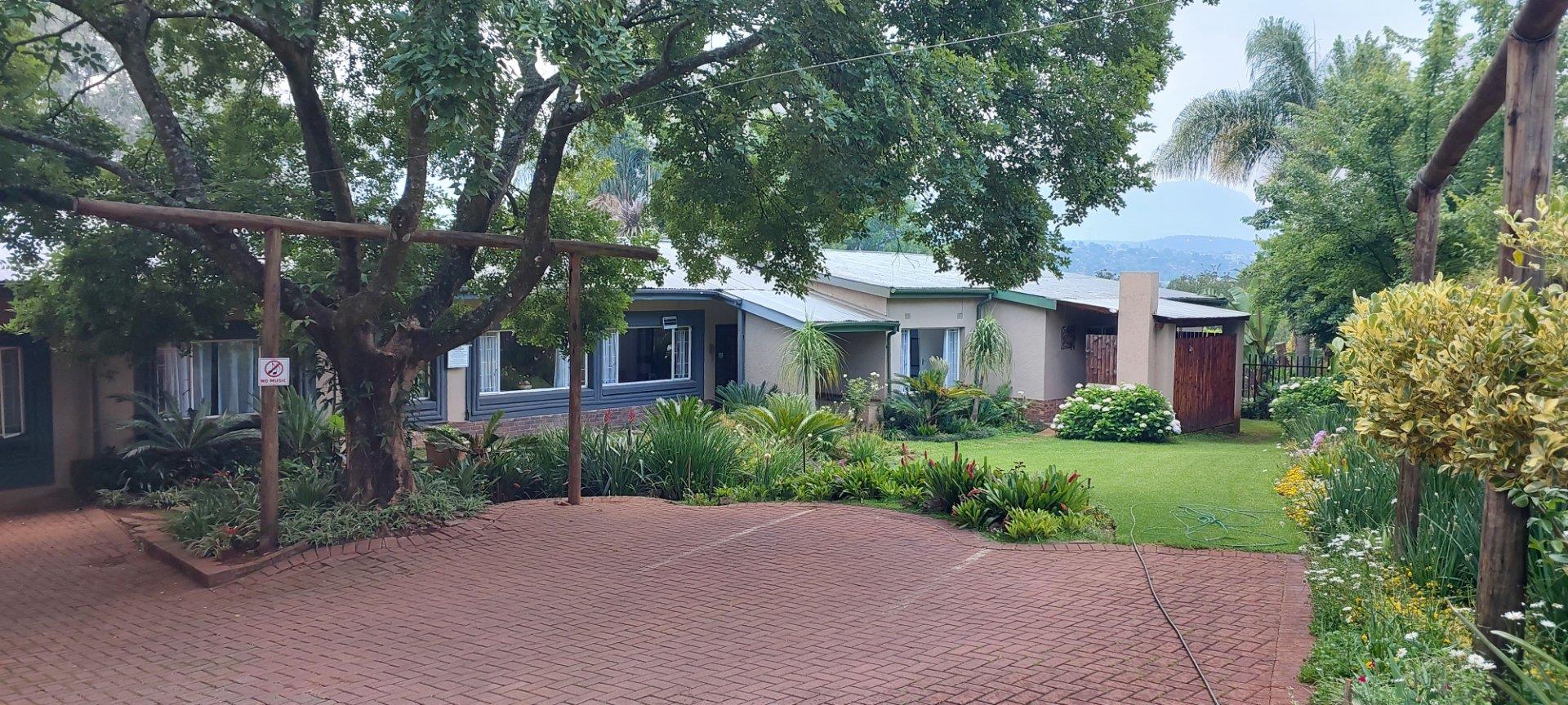 7 Bedroom House for sale in Sabie - P24-112363055