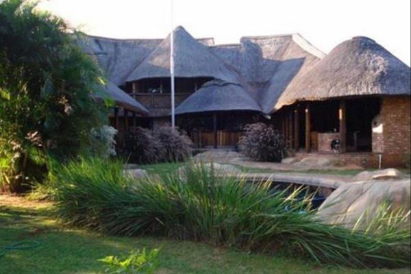 Situated in the peaceful village of Kwambonambi, Marrob Lodge is an easy drive from Richards Bay, the attractions of ...