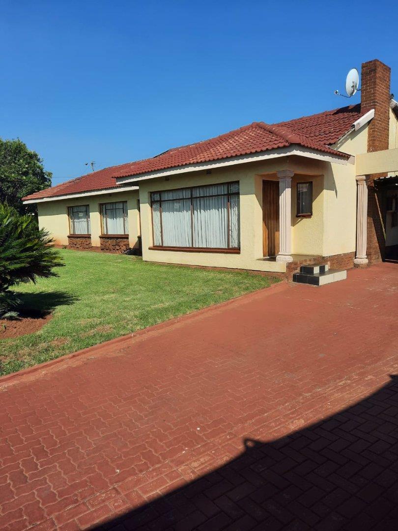 Leondale Property Houses for sale in Leondale Page 2