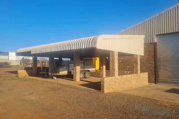 24/7 Power in 300m2 Workshop office, Workshop with 24/7 armed security, cameras, additional storage, carports