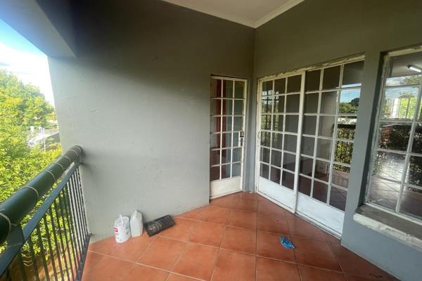 2 Bedroom Apartment
This apartment consists of:
1x Kitchen (Open plan)
1x Lounge
2x Bedrooms
2x Bathroom
1x Carport
1x ...