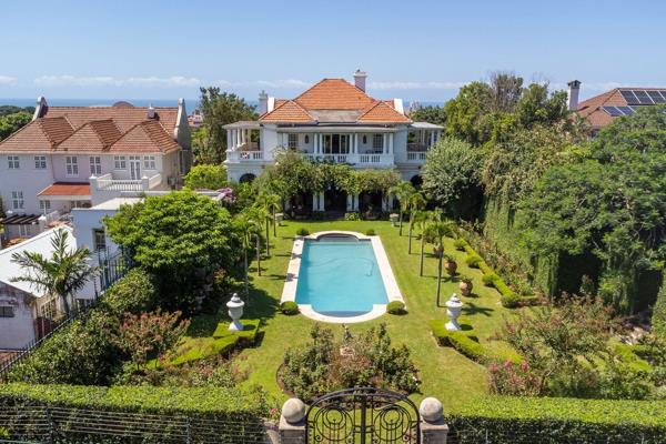 Exquisite and refined, this prestigious Durban estate graces the elevated ridge ...