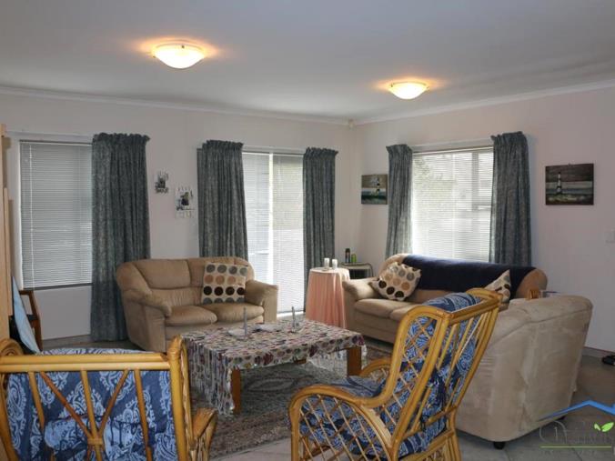 3 Bedroom House for Sale in Mile 4