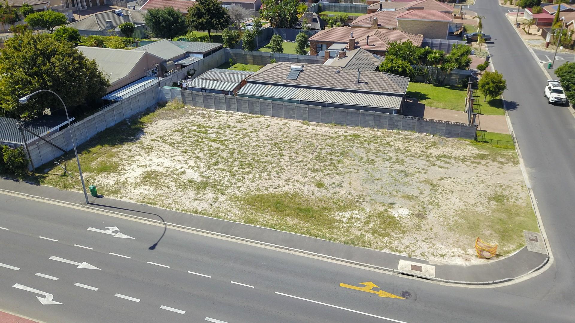 Vacant land / plots for sale in Brackenfell Brackenfell Property