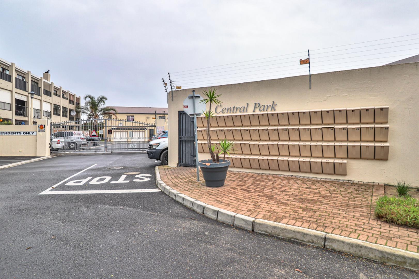 1 Bedroom Apartment / flat for sale in Parklands 24 Central Park, 1