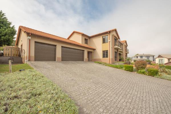 Spectacular Large home in the securely gated Lovemore Heights Estate.  This property is on a double plot with enough erf for a second ...