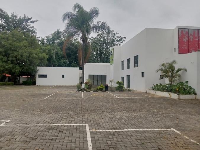 Commercial Property for Sale in Roma