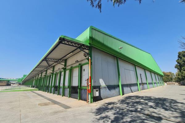 Fantastic cross-docked cold storage facility available TO LET with amazing highway ...