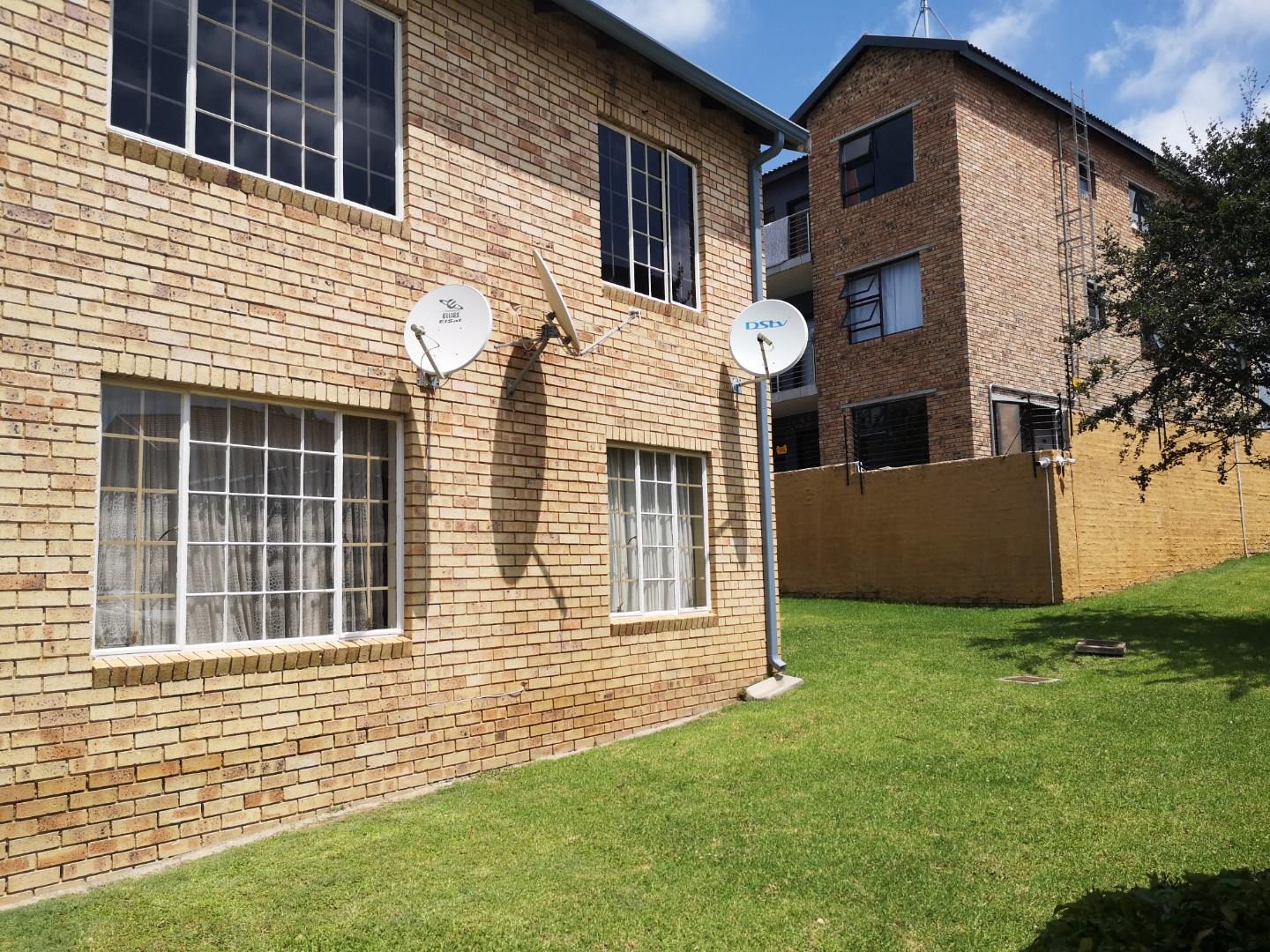 2 Bedroom Apartment / flat for sale in Northgate Kristian Court, 92