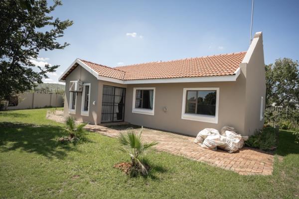 Three bedrooms
Two bathrooms
Kitchen with built-in cupboards.
Lounge and dining room
One Garage
Prepaid electricity