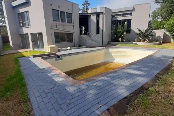 Presenting you with a beautiful modern newly renovated house consisting of 4 bedrooms two with ensuites and the other two with a ...