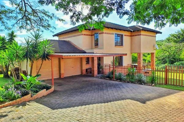 3 Bedroom Townhouse for sale in West Acres - P24-112424550