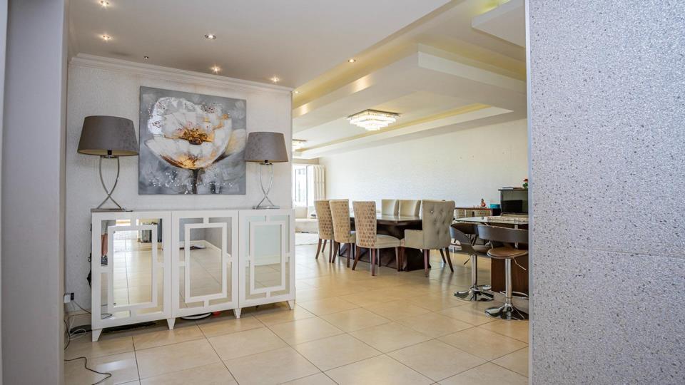 4 Bedroom Apartment / flat for sale in La Lucia Ridge - 12 Ss Illala ...