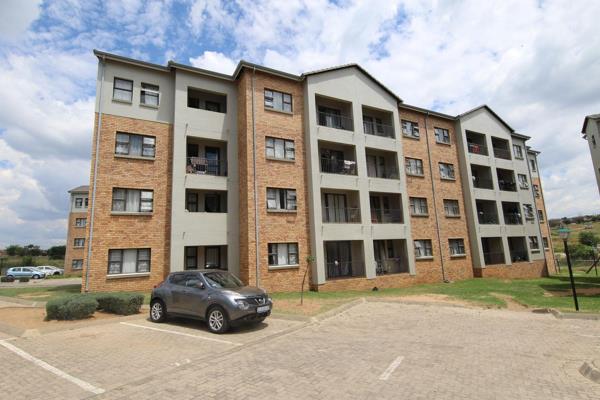 Flats to rent in cosmo city sale