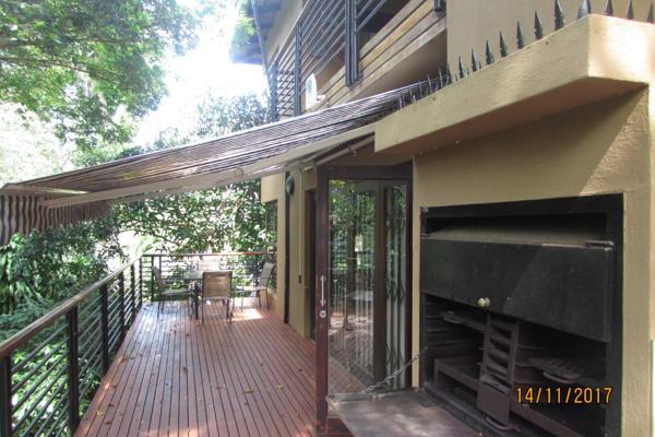 Our beautiful 1 bedroom Flat in a very upmarket and secure complex in Westville will be ...