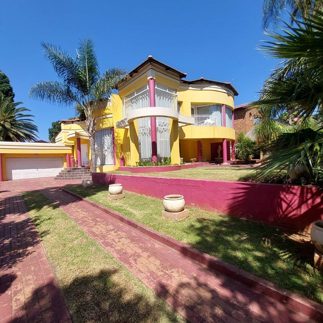 Glenvista Property Property and houses for sale in Glenvista