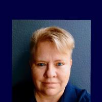 Agent profile for Marina Dewing