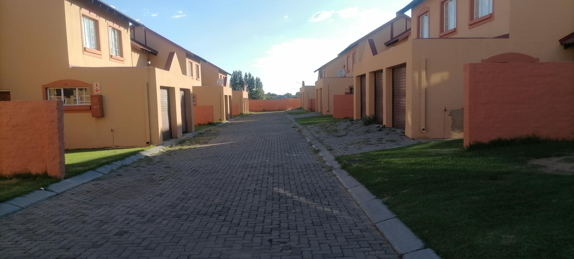 Apartments / flats for sale in Heidelberg, Gauteng Heidelberg