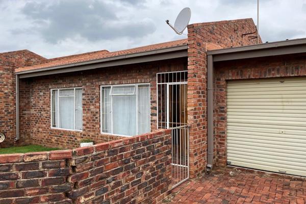 Wileville: R560 000  This spacious two-bedroom unit will tick all your boxes. The lock-up garage is adjacent to your two-bedroom unit. ...