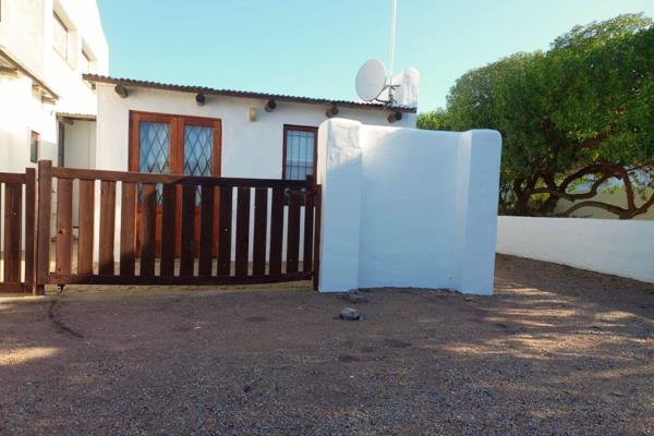 Fully Furnished 1 Bedroom Cottage to Rent

This 1 bedroom cottage is in a serene setting and is ideal for a single person or a ...