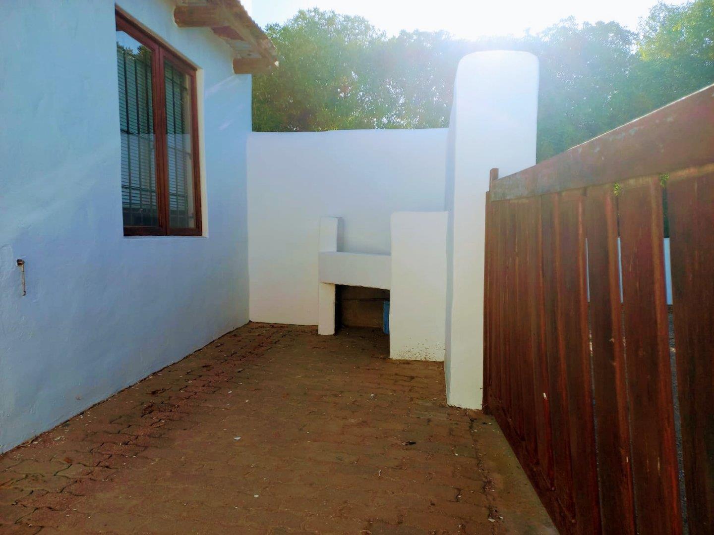 Photo of 1 Bedroom Apartment / flat to rent in Jacobsbaai