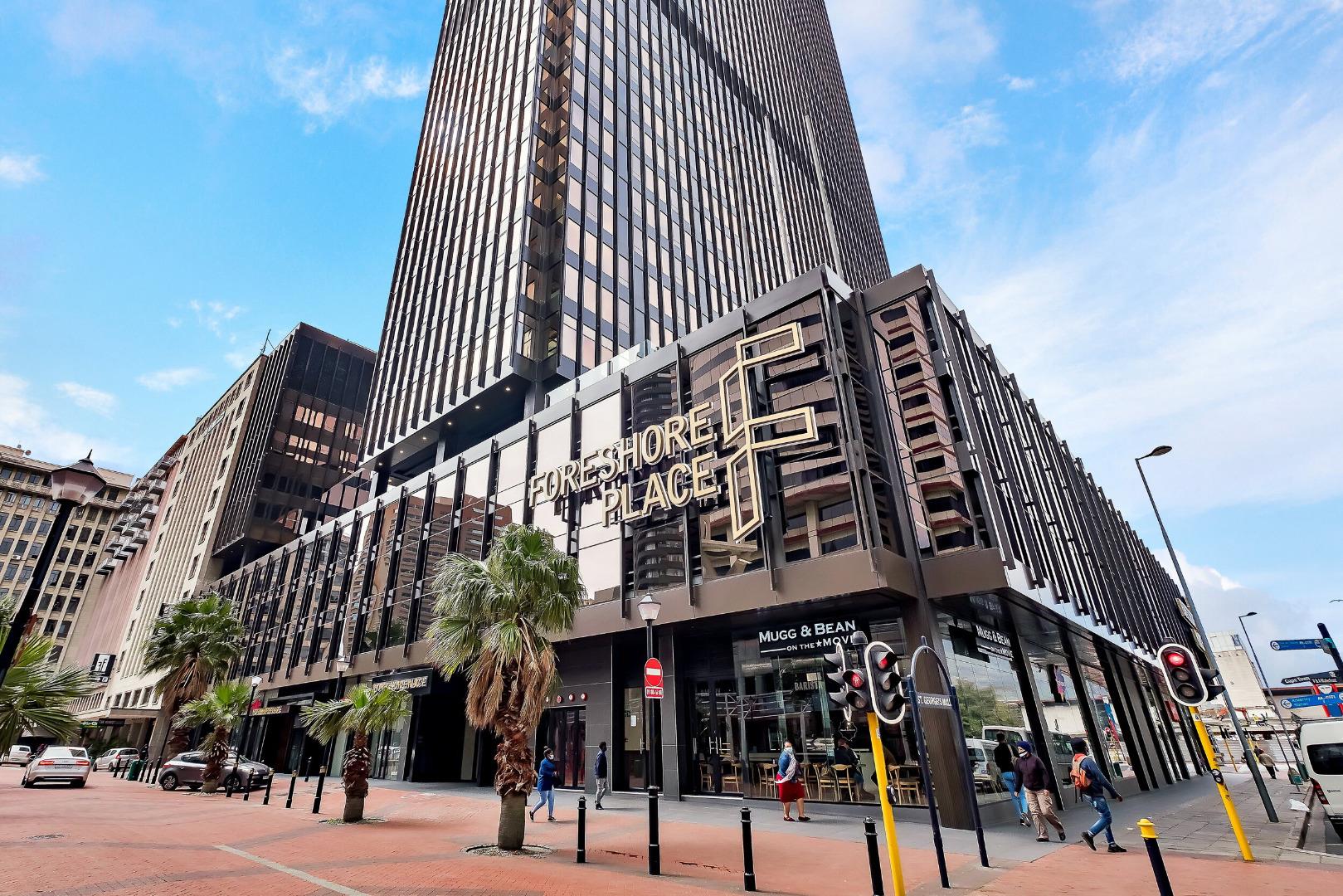 Apartment / flat for sale in Cape Town City Centre Foreshore Place 2