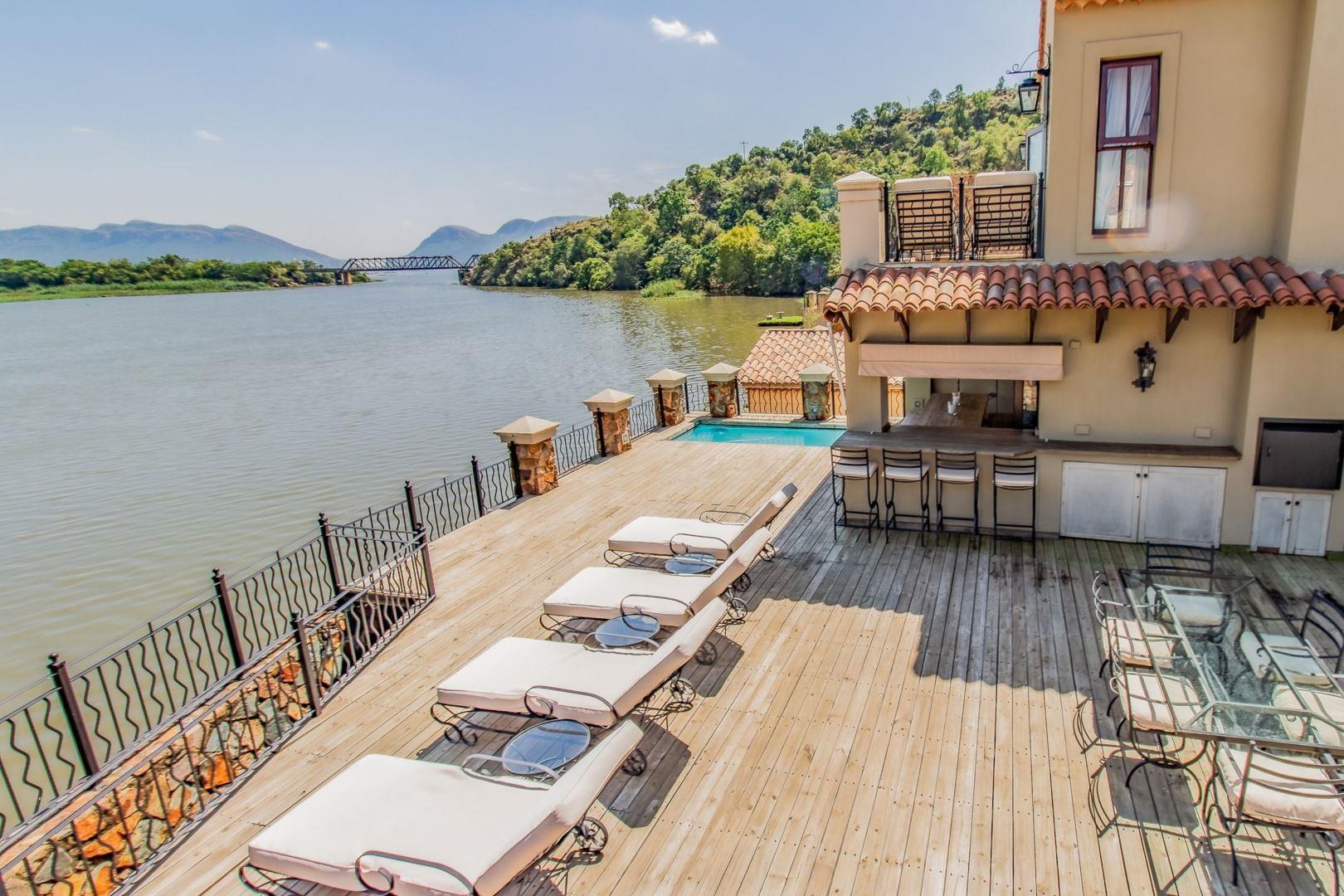 5 Bedroom House for sale in Estate D' Afrique P24112474894