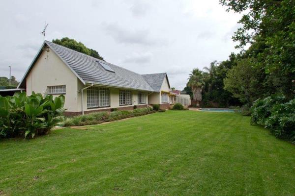 Serious seller asking R2 350 000
Strictly view by appointment, Call agent now to book ...