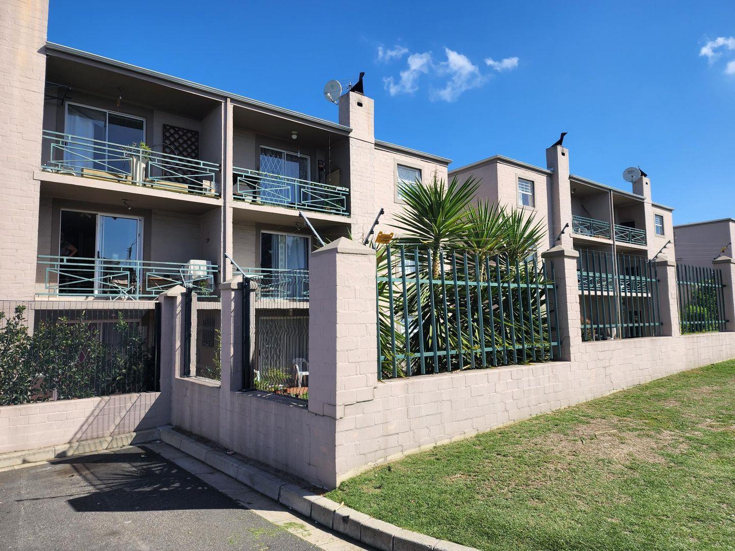 Apartments / flats for sale in Brackenfell Brackenfell Property