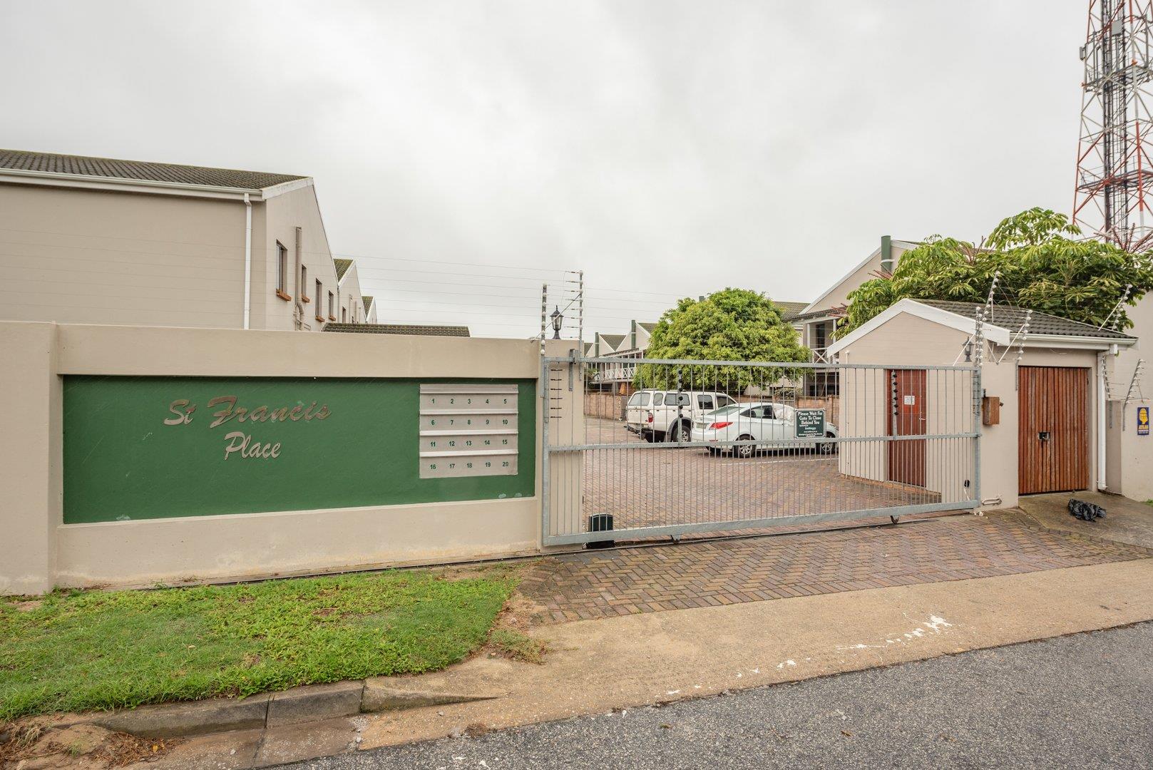 Townhouses for sale in Port Elizabeth Port Elizabeth Property