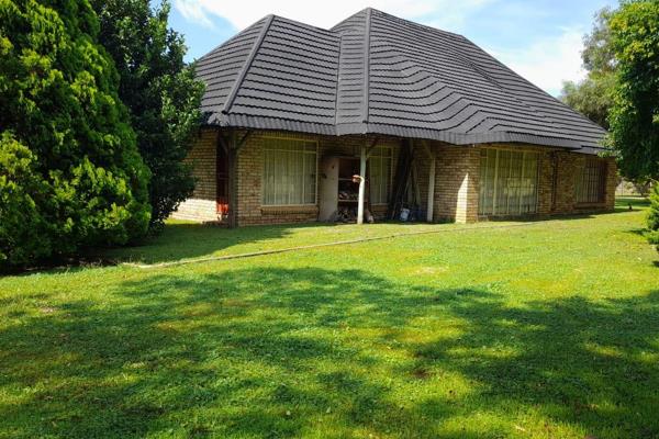 Experience Country Living Like Never Before

Welcome to this exceptional 7780 square meter farm property in Potchefstroom. This ...