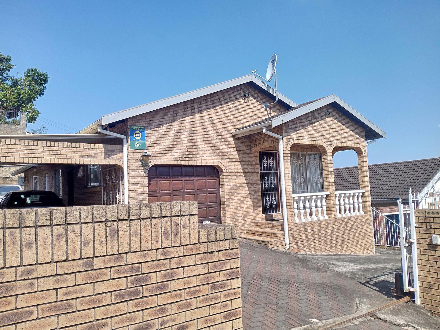 3 Bedroom House for sale in Raisethorpe P24112503490