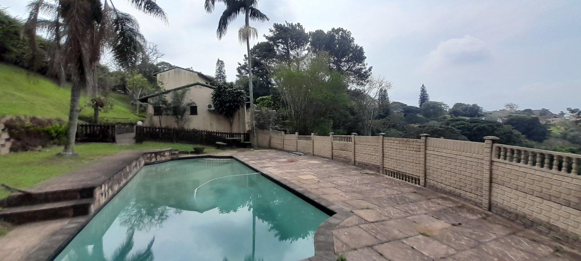 4 Bedroom House for sale in Chiltern Hills P24112504203