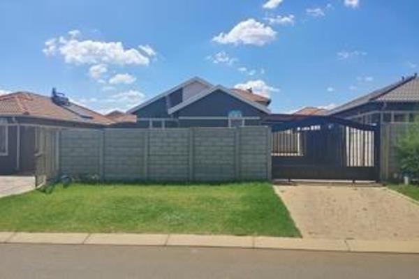 THREE BEDROOM HOME IN A BOOMED OFF AREA

Why to Buy?

- Three bedrooms with built in ...