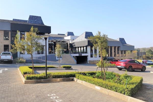 Hurlingham Office Park is situated at the border of Bryanston and is conveniently ...