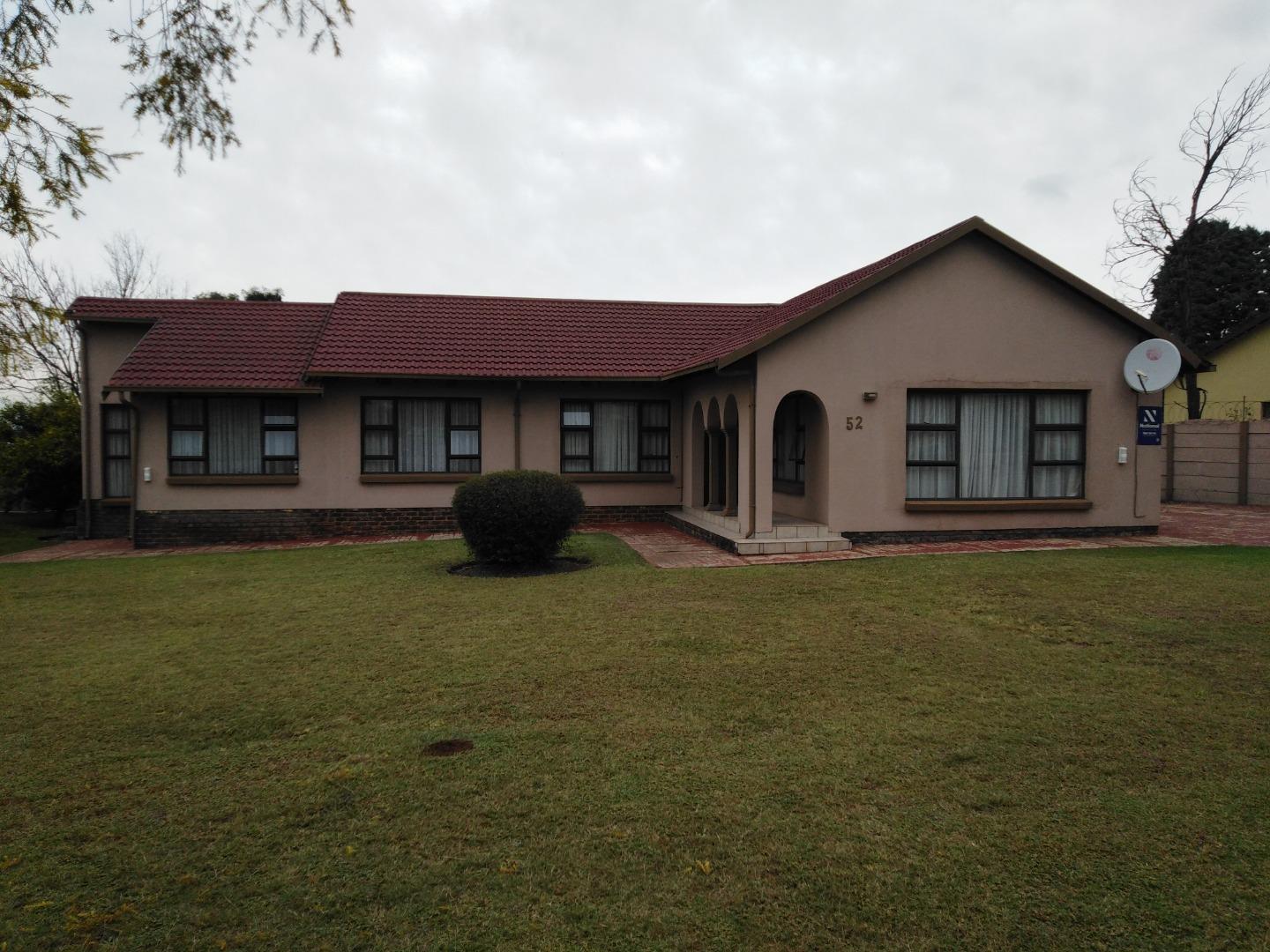 Johannesburg South Property House for sale in Johannesburg South