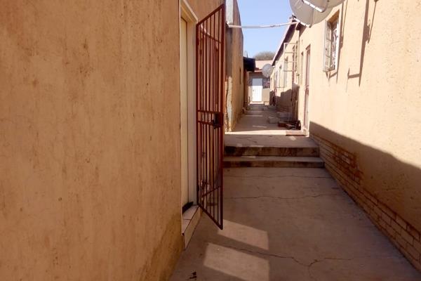 If you are looking for a room to rent contact now! 
The apartments range from R950 to R1550 depending on the size of the apartment. ...