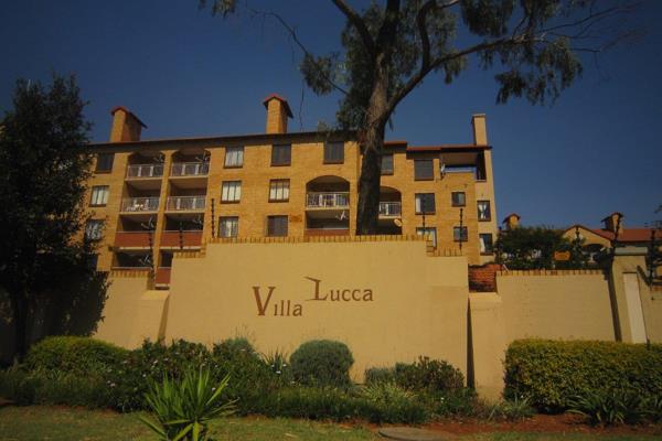 ***   EXCLUSIVE MANDATE   ***

Villa Lucca is situated 1.4km from the Gautrain station, 1.3km from the Centurion Mall and 1.4km from the N1 - John Vorster on/off ramps.
Also across the road from Super Sport Park, Centurion ...