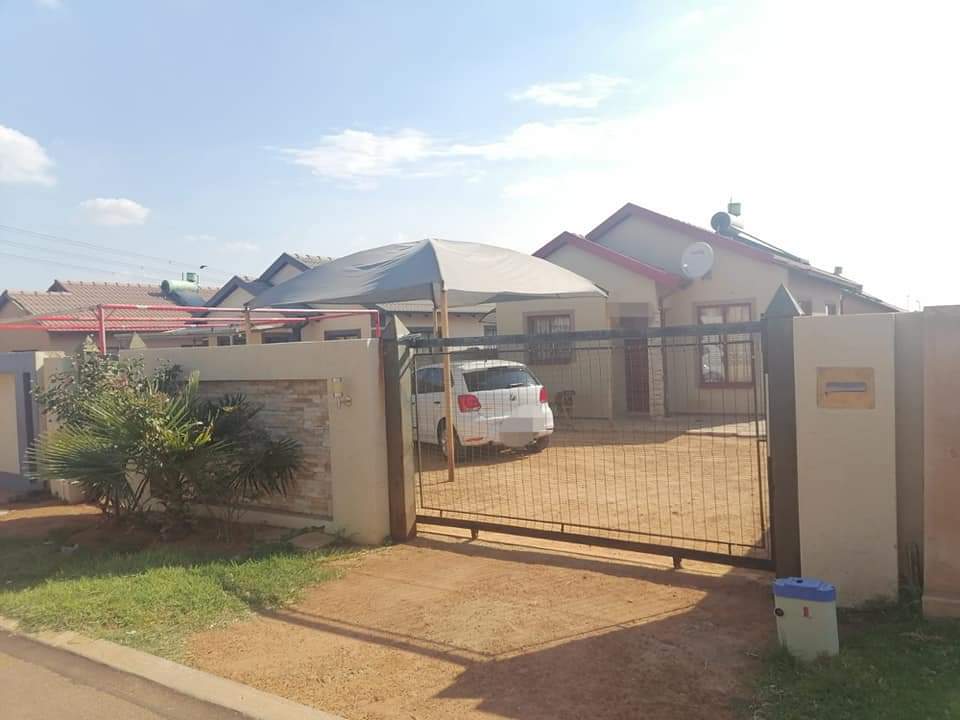 Soshanguve Vv Property : Property And Houses For Sale In Soshanguve Vv ...