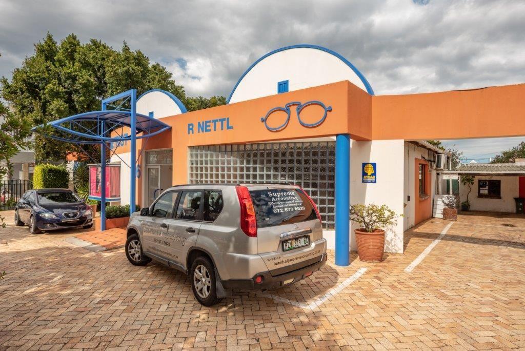 Commercial property for sale in Newton Park P24112532756