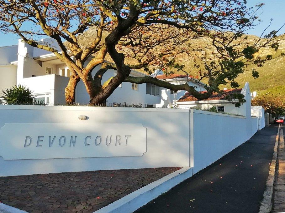 Lakeside, Cape Town Property Apartments / flats for sale in Lakeside