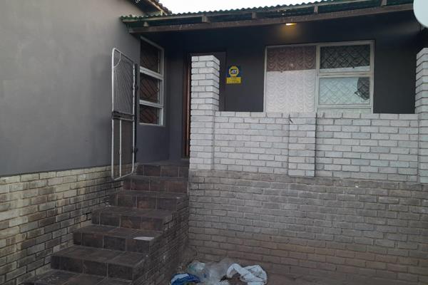 View this 2 bedroom home in Gelvandale, Ext 12.
Perfect home for first time ...