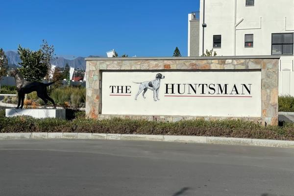 Available 01 March 2025.

Beautiful and modern one bedroom apartment available from in The Huntsman.

This apartment includes ...