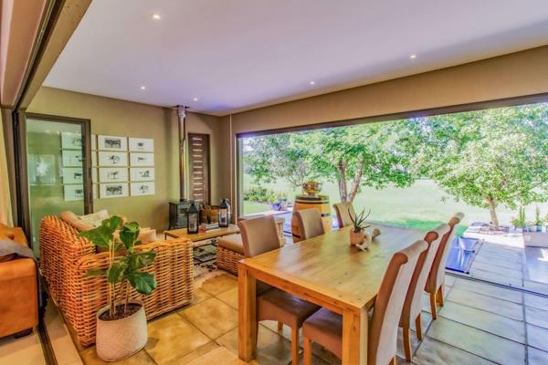 Exclusive mandate. With a backdrop featuring the lush Pecanwood Golf Course, this home offers the accommodation and quality that even ...