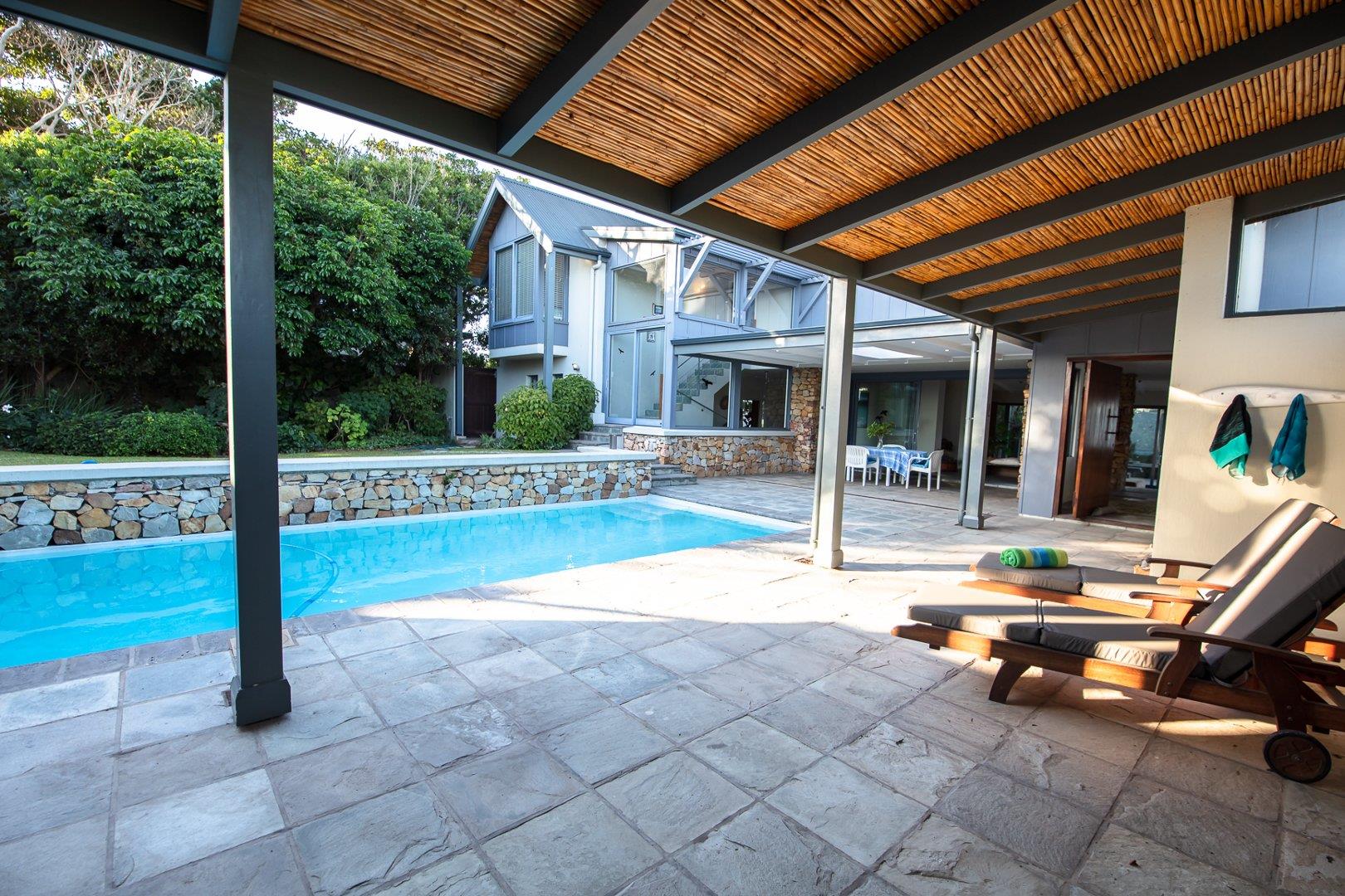 Photo of 3 Bedroom House to rent in Robberg Beach
