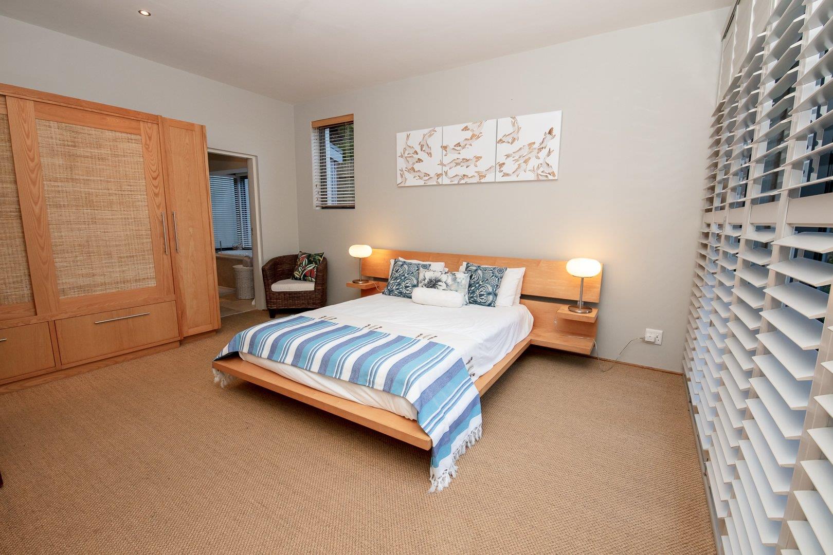 Photo of 3 Bedroom House to rent in Robberg Beach