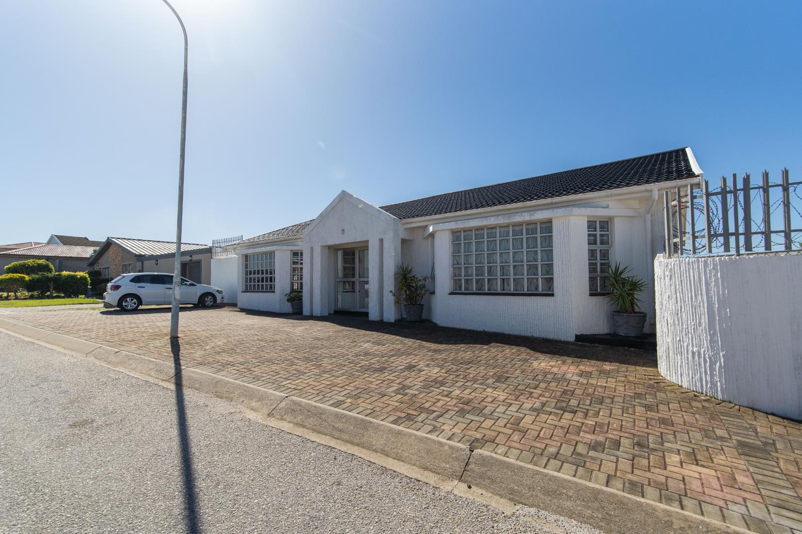 Houses for sale in Port Elizabeth : Port Elizabeth Property ...