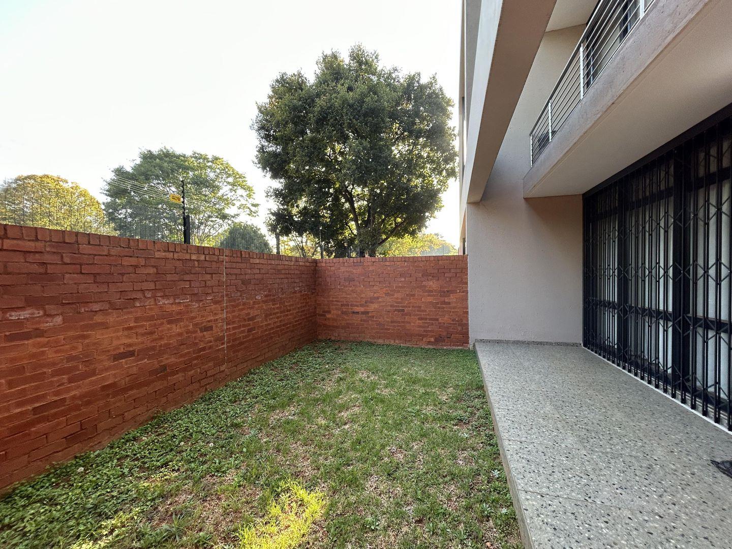 2 Bedroom Apartment / flat to rent in Menlo Park P24112549100